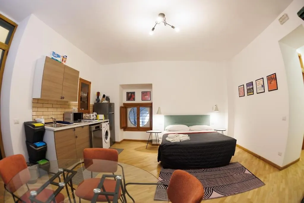Dante Studio Apartment Super Central Naples 0*,  Italy